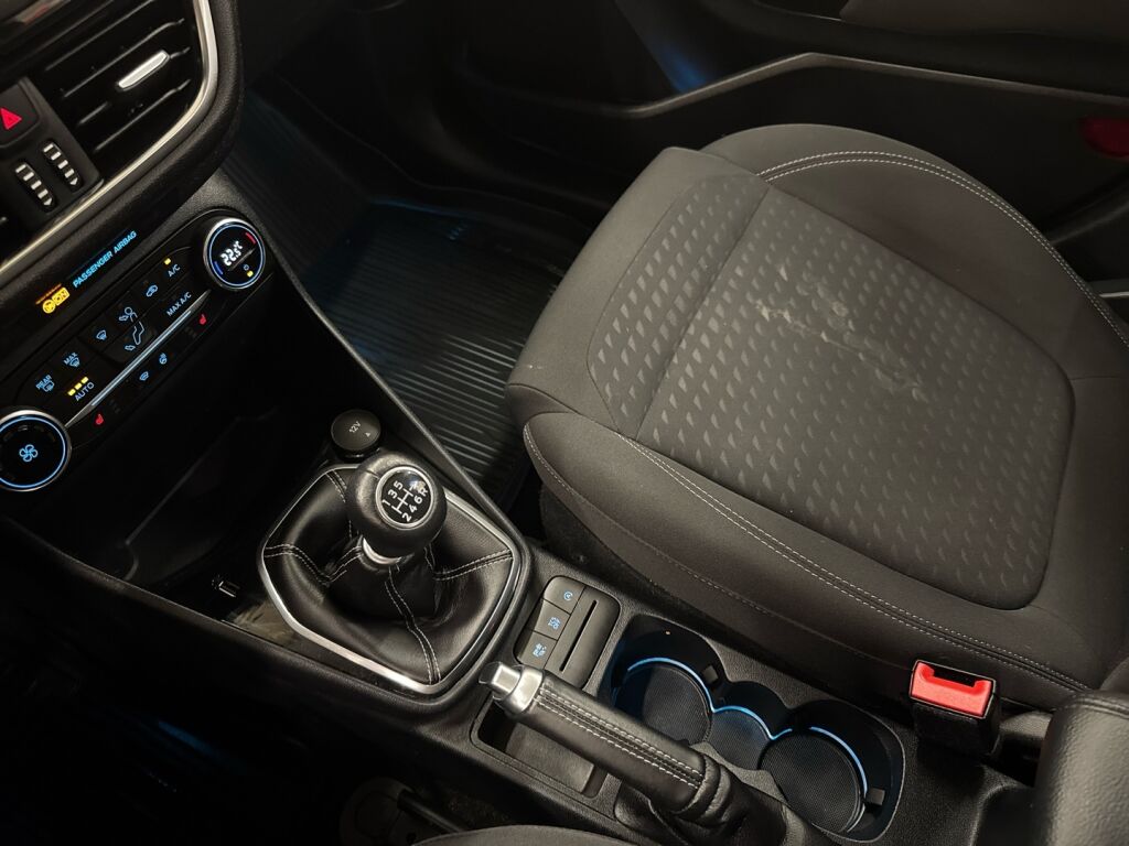 Ford Fiesta 2020 Valkoinen