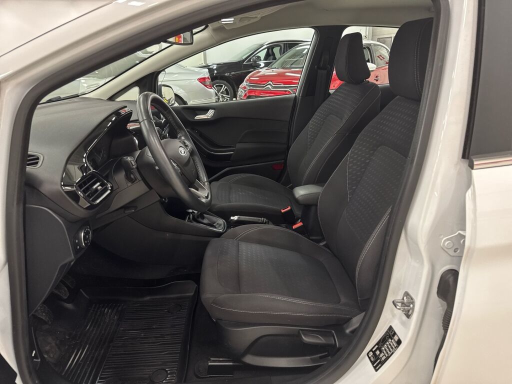 Ford Fiesta 2020 Valkoinen