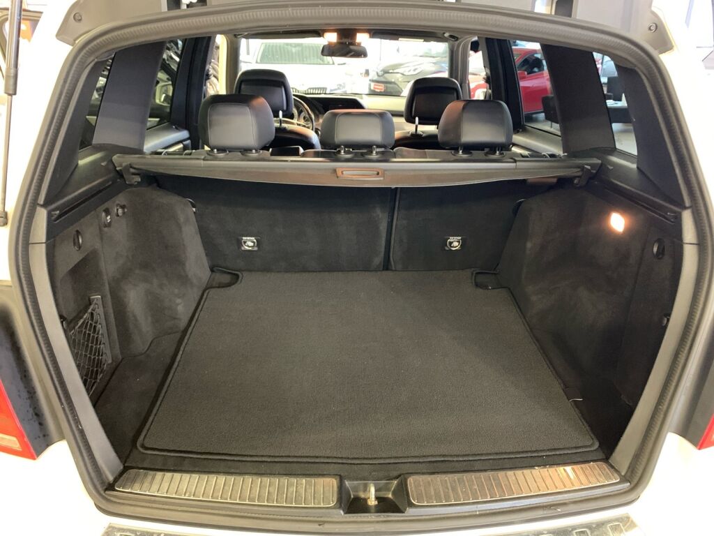 Mercedes-Benz GLK 2012 Valkoinen