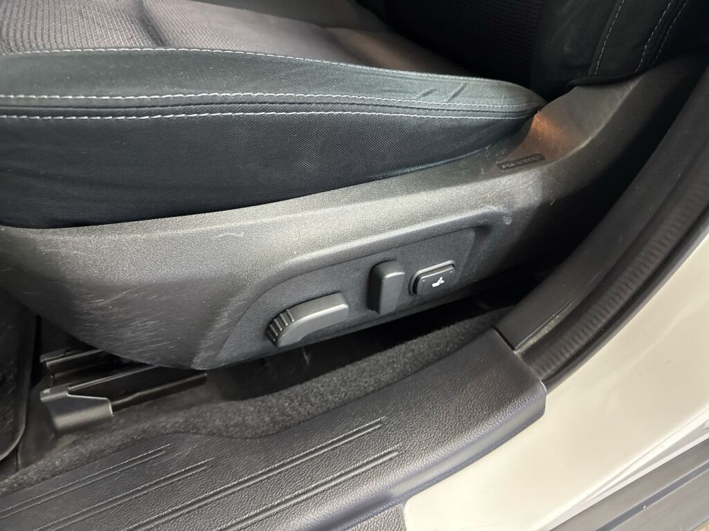 Subaru OUTBACK 2017 9