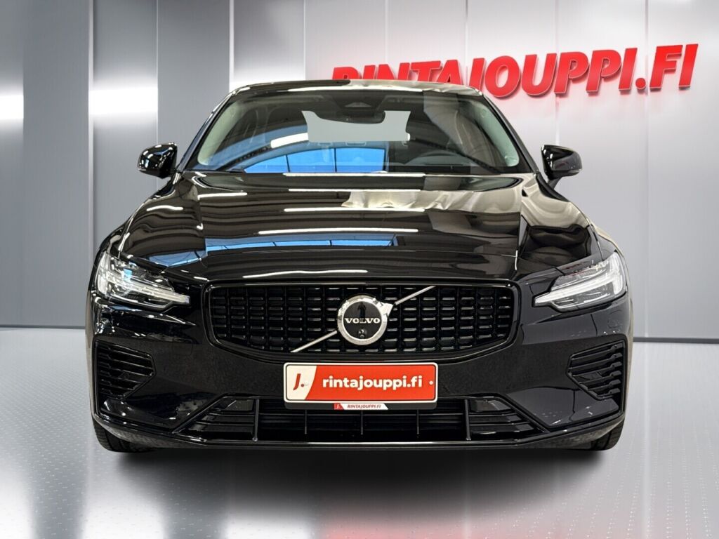 Volvo S60 2024 ONYX BLACK