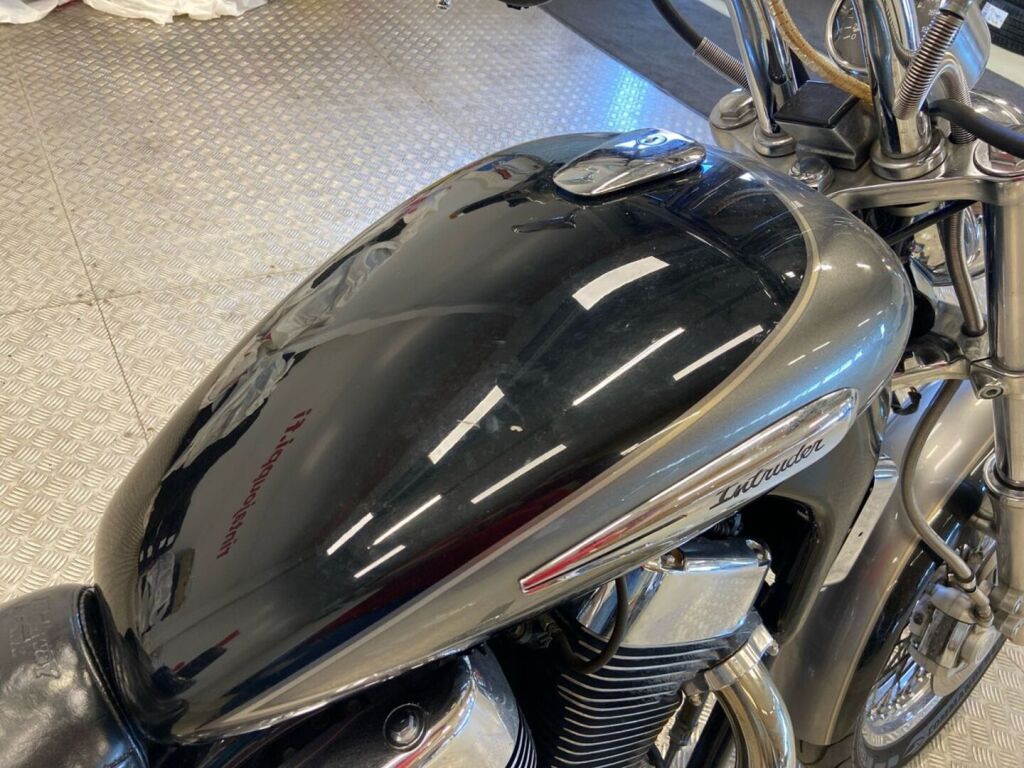 Suzuki INTRUDER 2002 