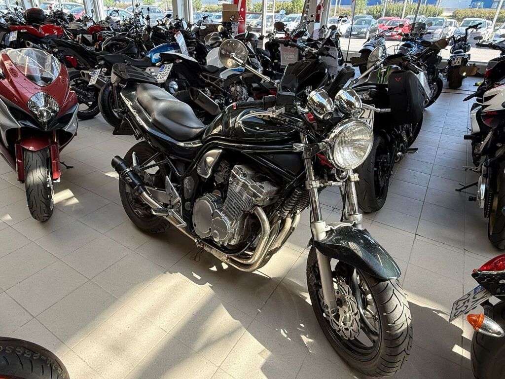 Suzuki GSF 1996 