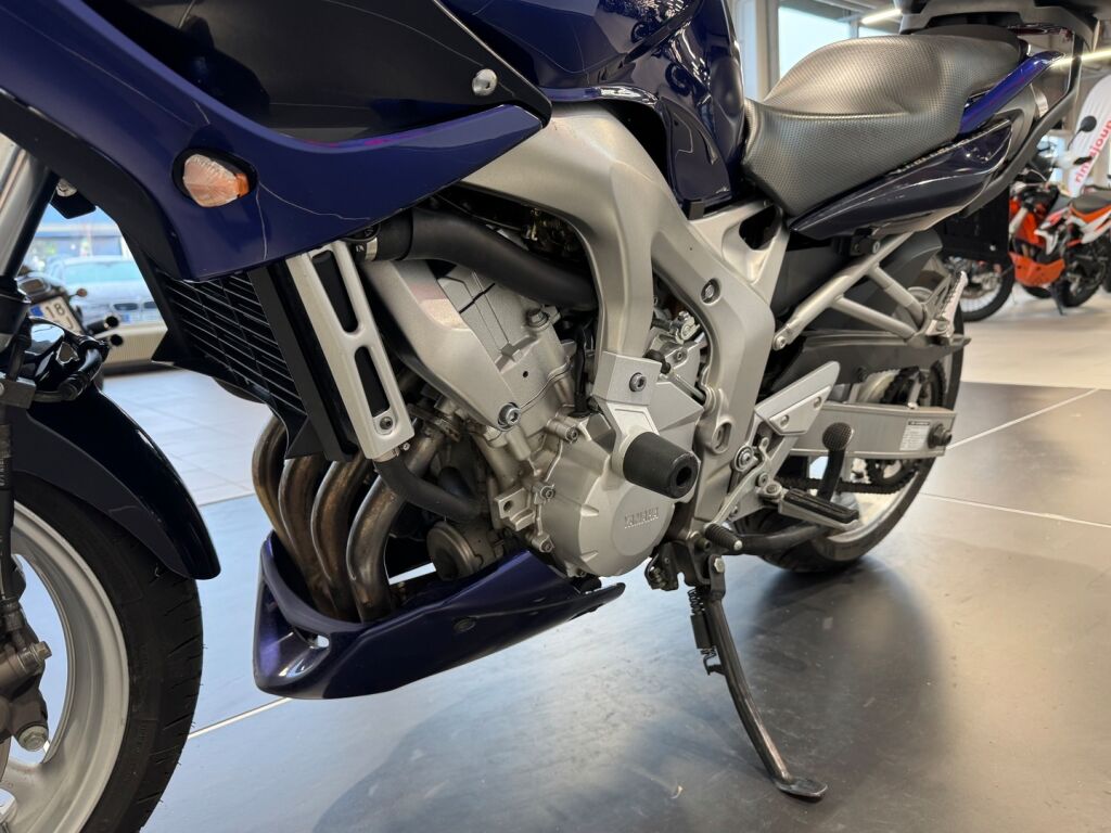 Yamaha FZ6 2007 VIHREÄ