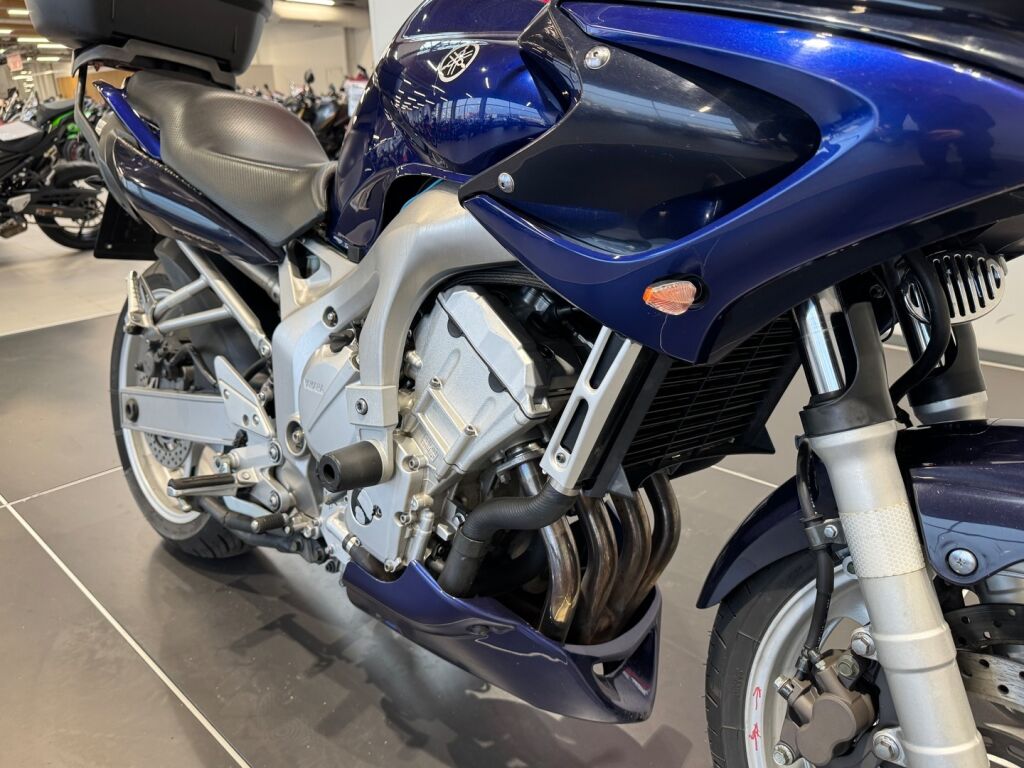 Yamaha FZ6 2007 VIHREÄ