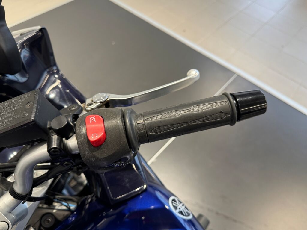 Yamaha FZ6 2007 VIHREÄ