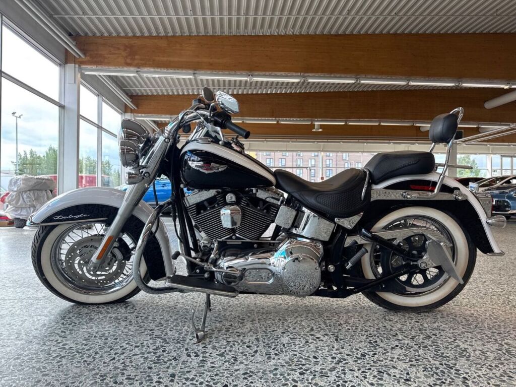 Harley-davidson SOFTAIL 2005 