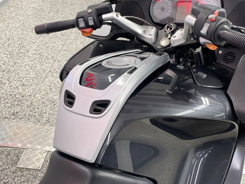 BMW R 2005 Valkoinen