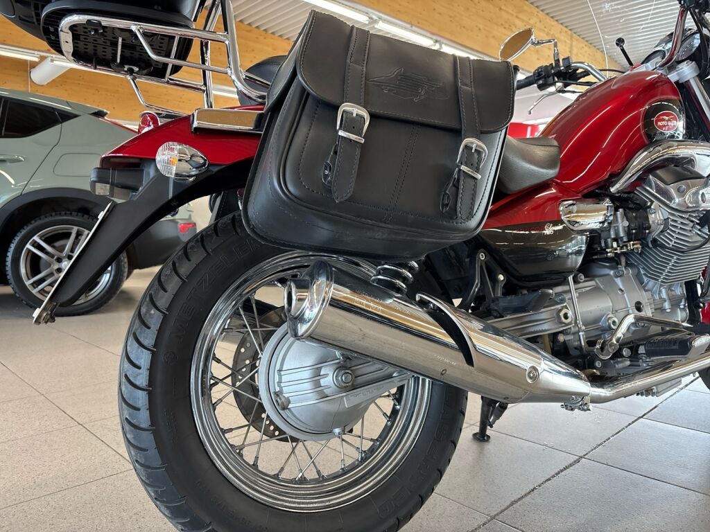 Moto guzzi 750 NEVADA CLASSIC 2005 Punainen