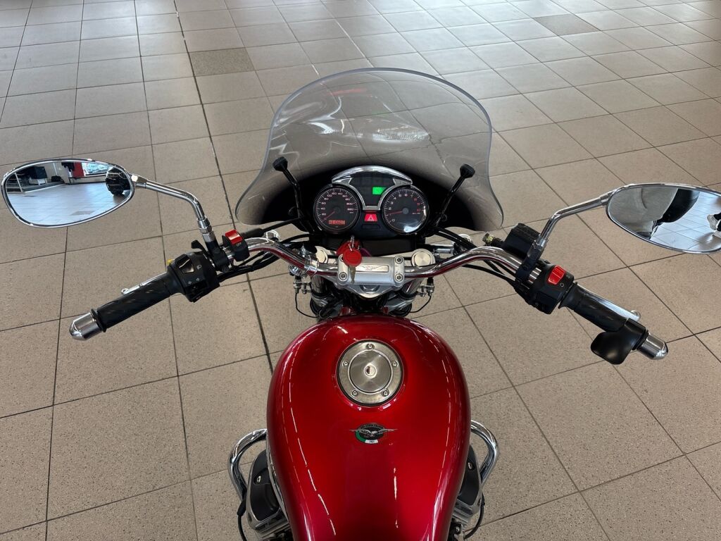 Moto guzzi 750 NEVADA CLASSIC 2005 Punainen