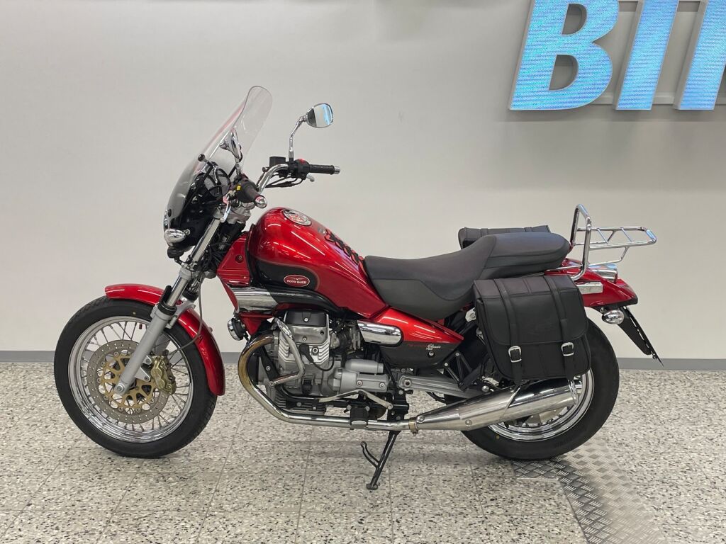 Moto guzzi 750 NEVADA CLASSIC 2005 Punainen