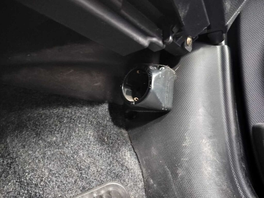 Nissan Micra 2004 Sininen