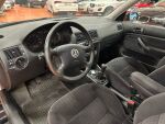 Volkswagen GOLF 2001 Musta