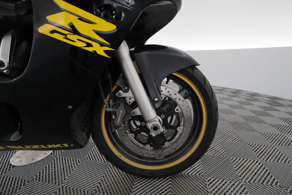 Suzuki GSX-R 1998 JK V 225