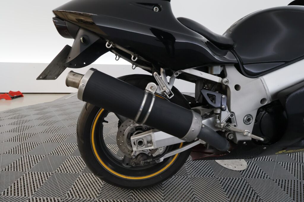 Suzuki GSX-R 1998 JK V 225