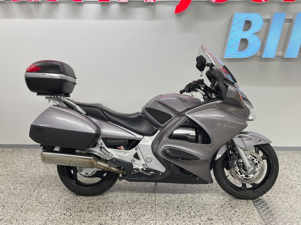 Honda ST 2002 JRJ%O 80