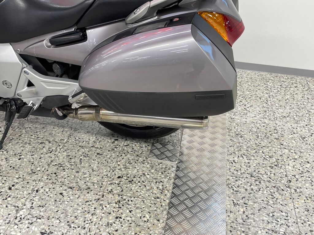 Honda ST 2002 JRJ%O 80