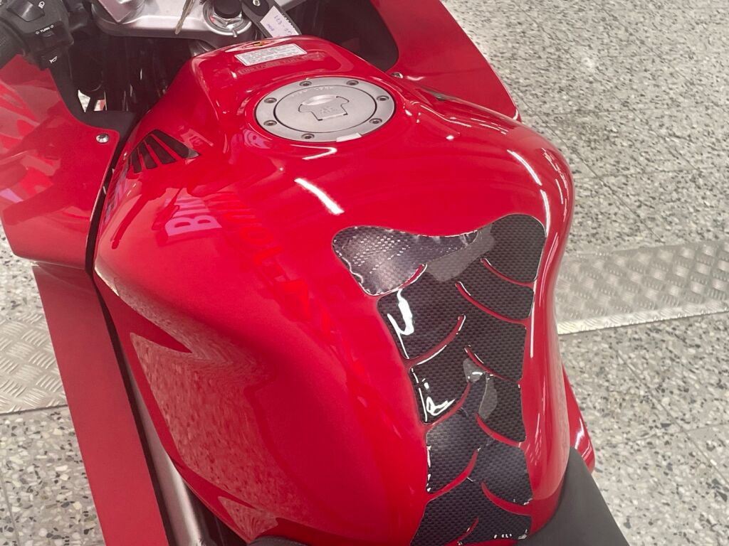 Honda VFR 2006 Punainen