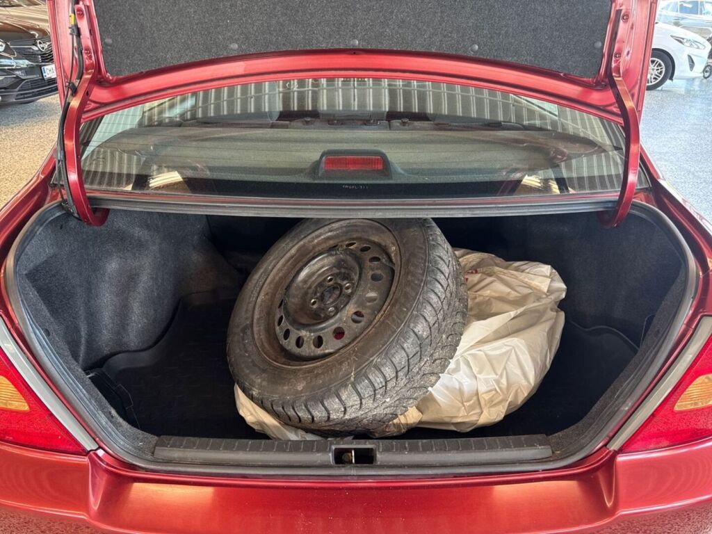 Toyota Corolla 2003 Punainen