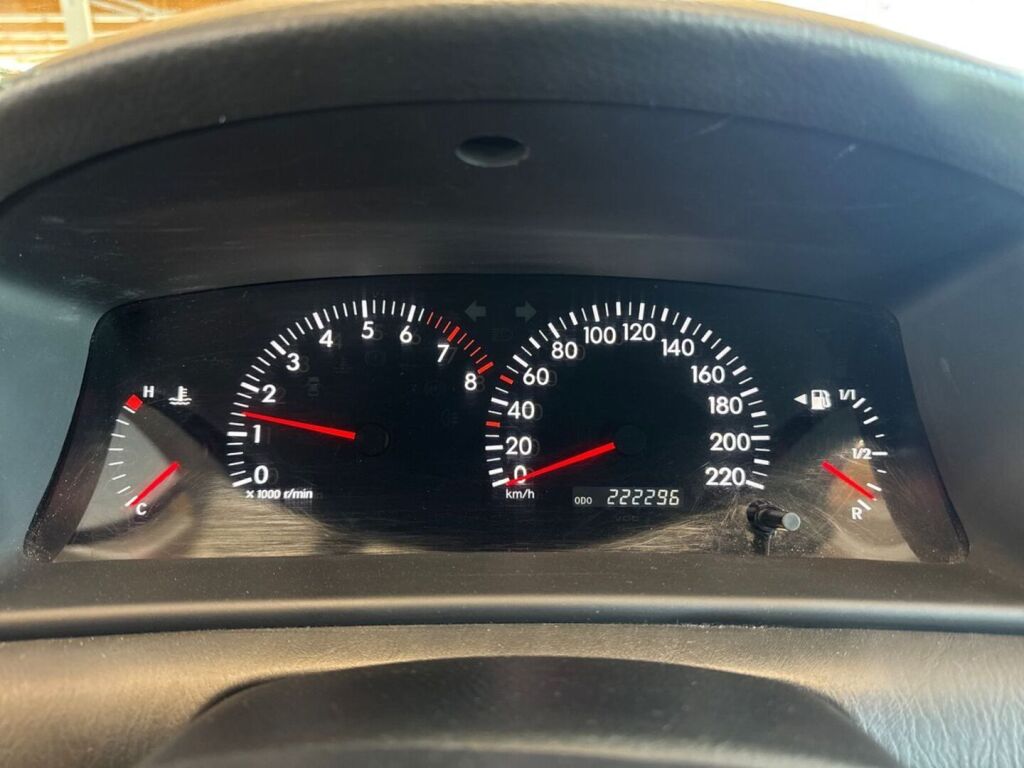 Toyota Corolla 2003 Punainen