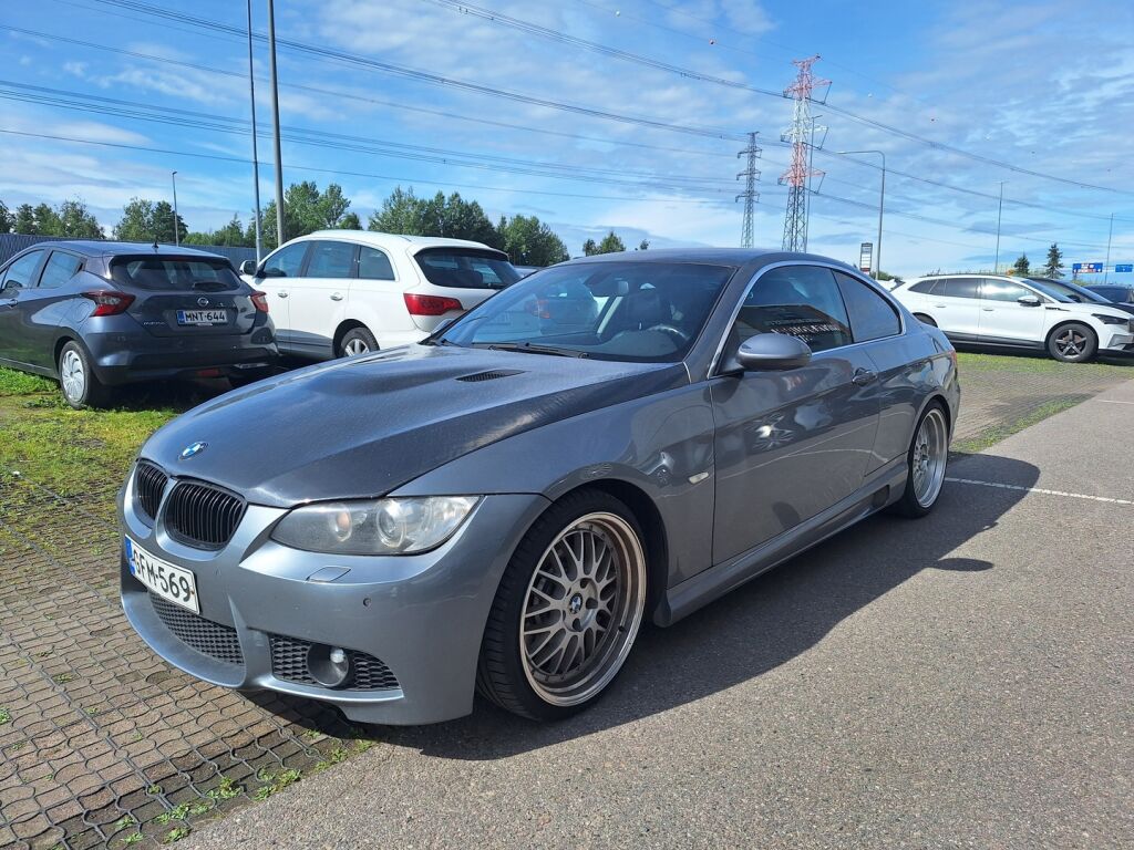 BMW 335 2006 Harmaa