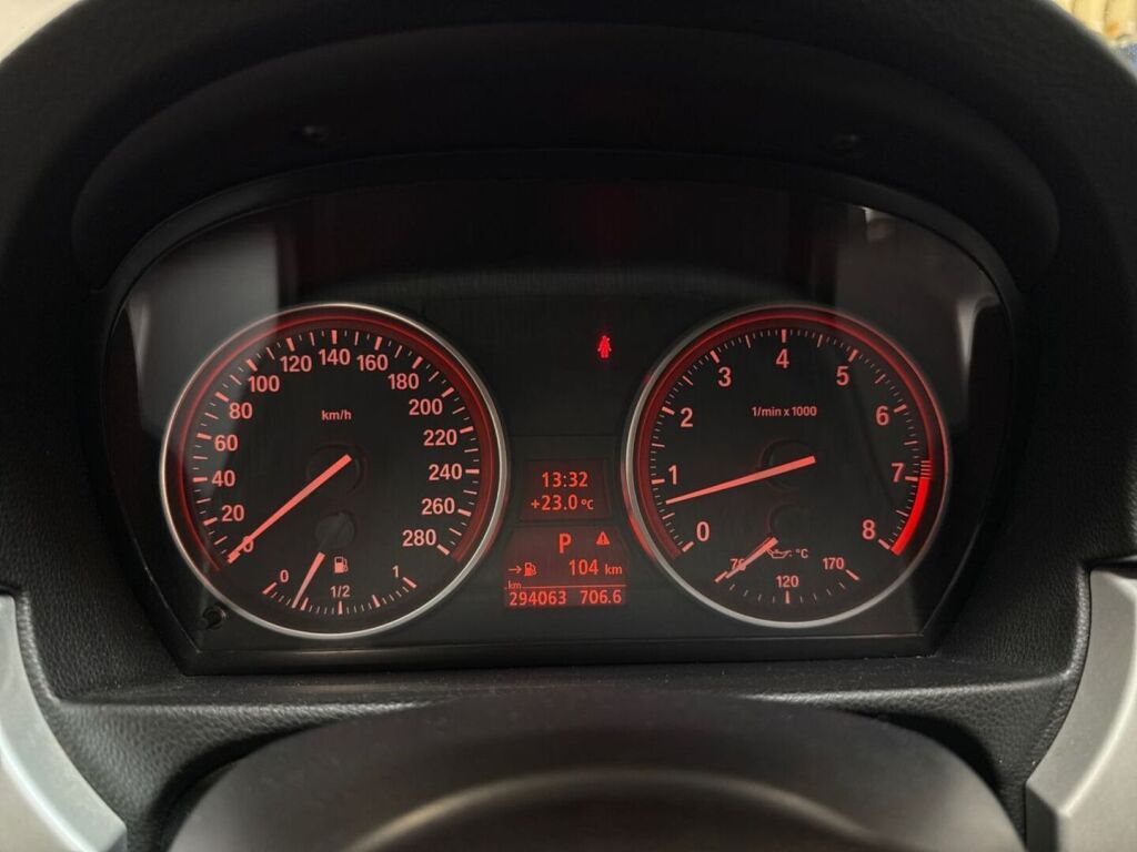 BMW 335 2006 Harmaa