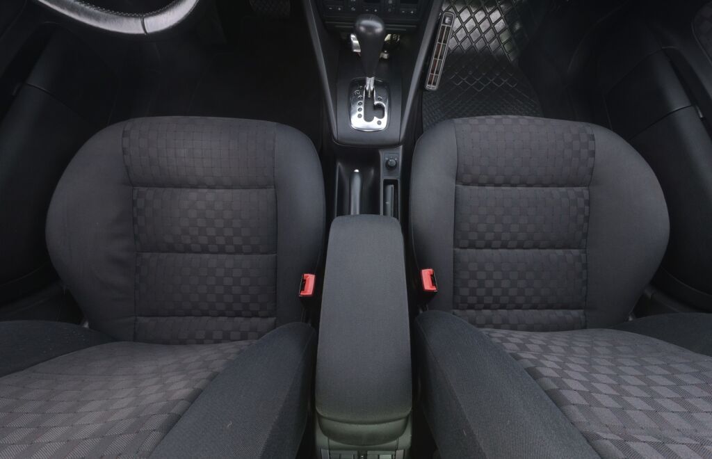 Audi A6 2003 Harmaa