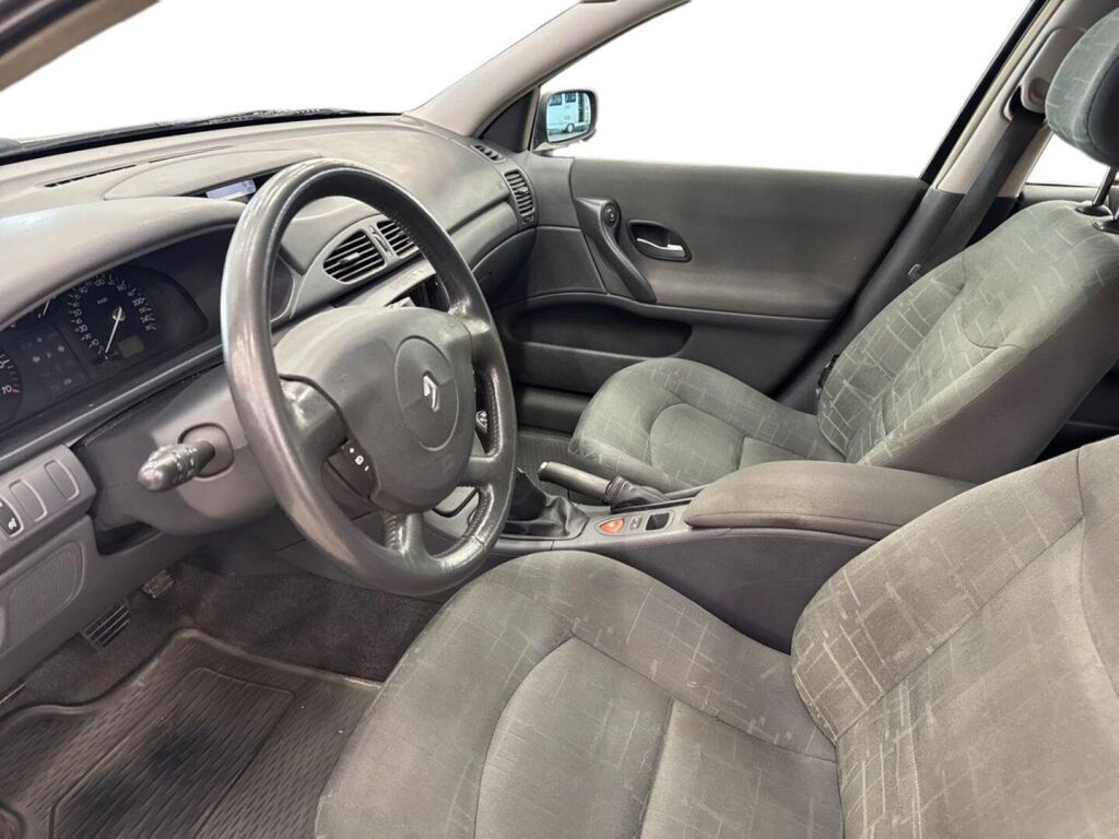 Renault Laguna 2004 Ruskea (beige)