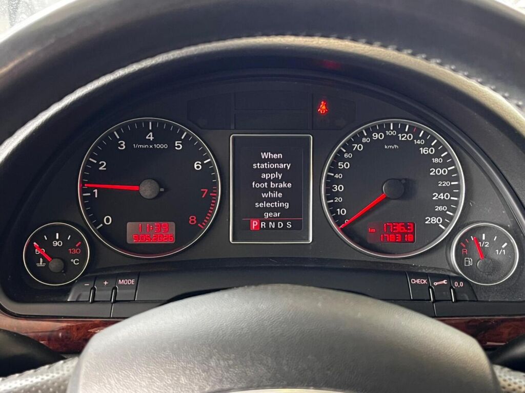Audi A4 2005 Sininen