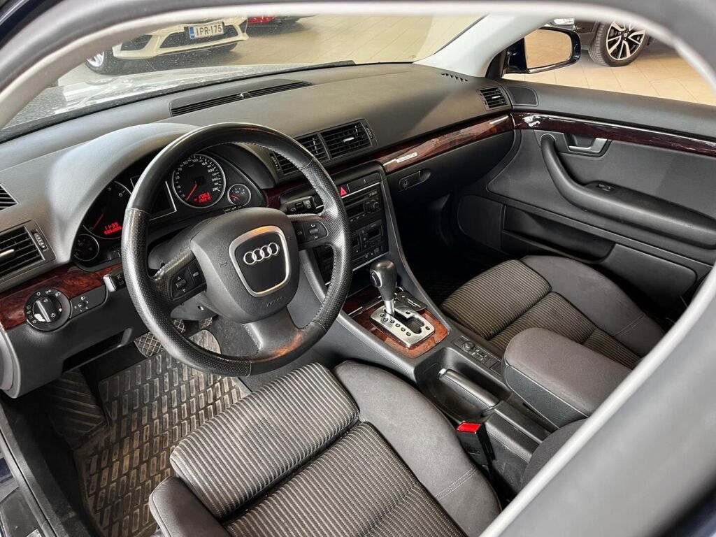 Audi A4 2005 Sininen