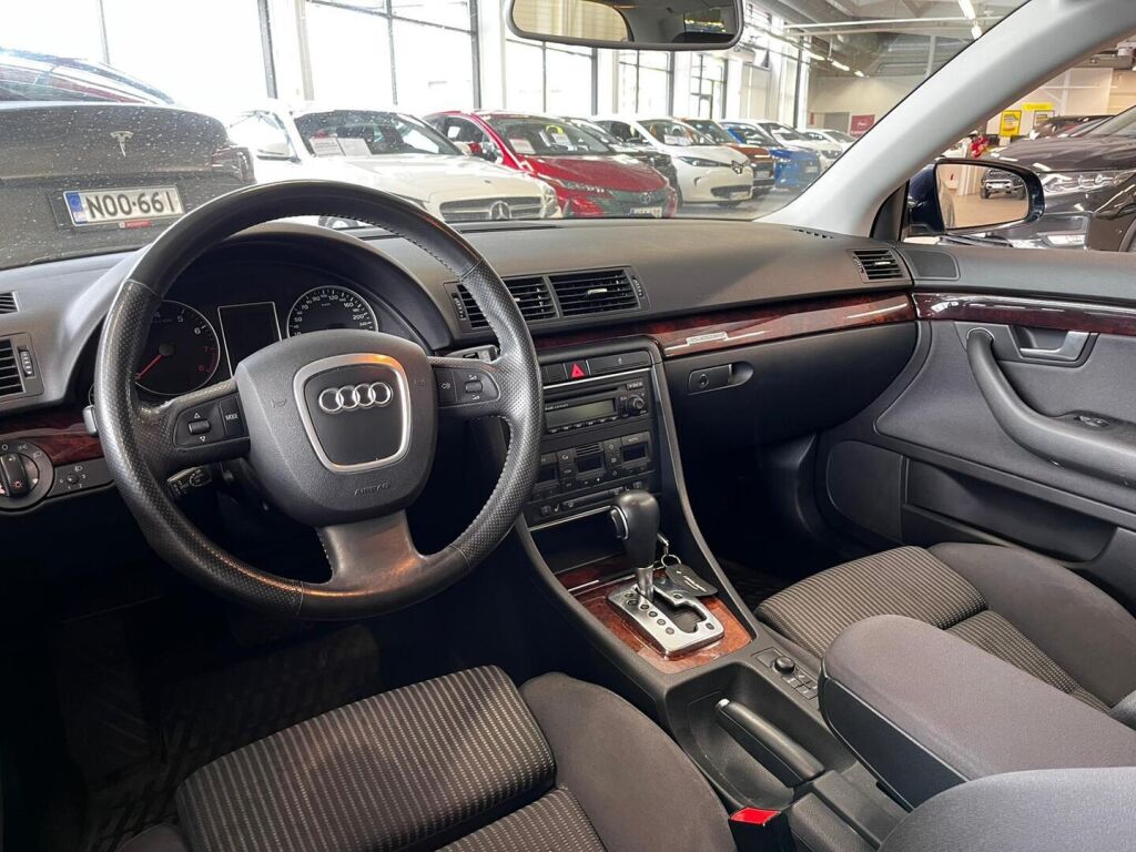 Audi A4 2005 Sininen