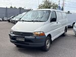 Toyota Hiace 2006 Valkoinen