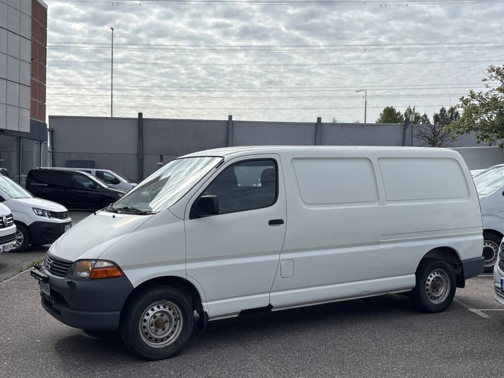 Toyota Hiace 2006 Valkoinen