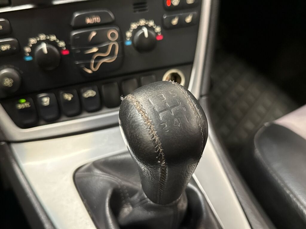 Volvo S60 2006 Harmaa