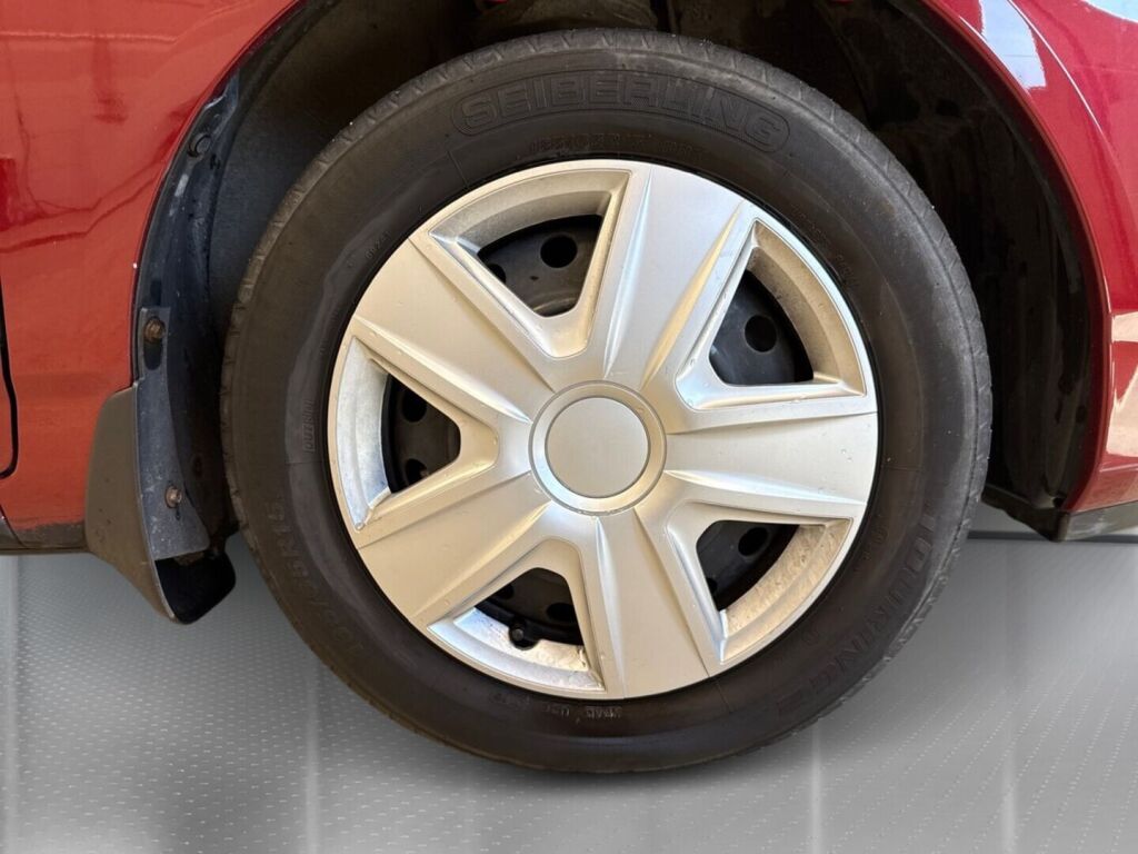 Toyota Corolla 2006 Punainen