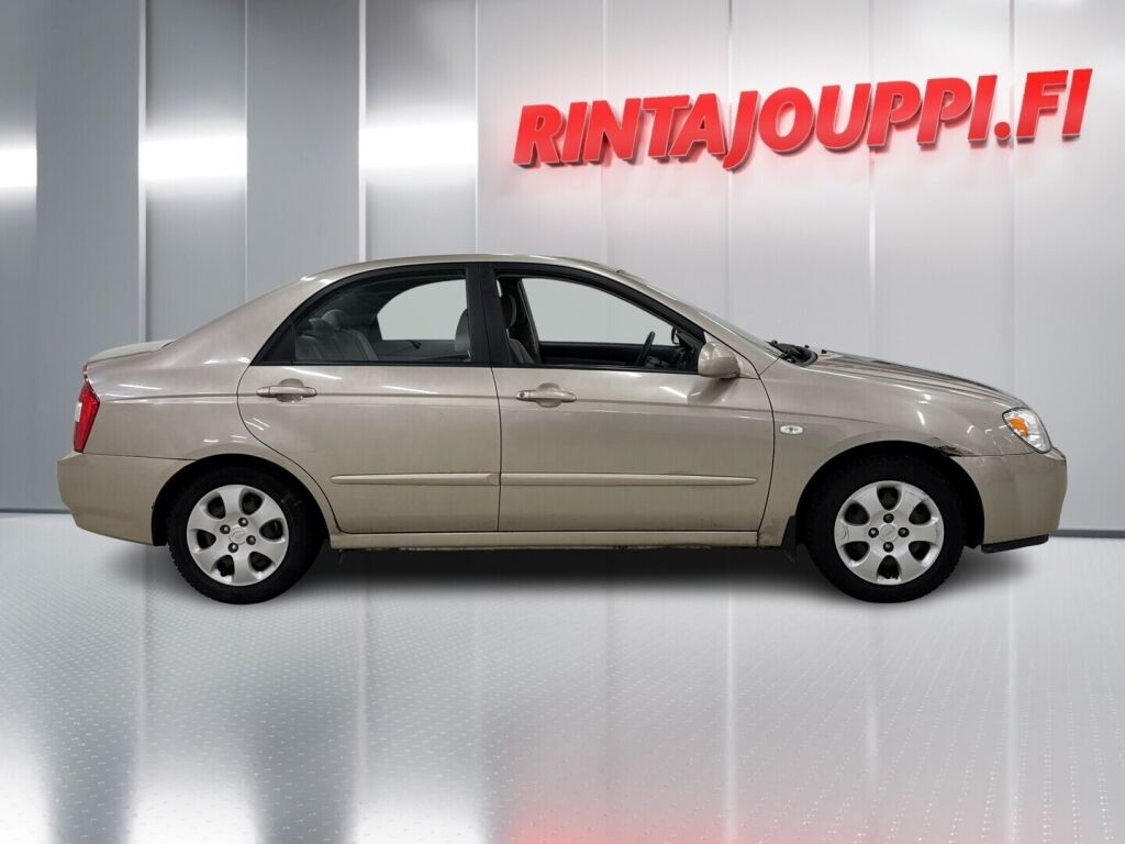 Kia Cerato 2006 Ruskea (beige)