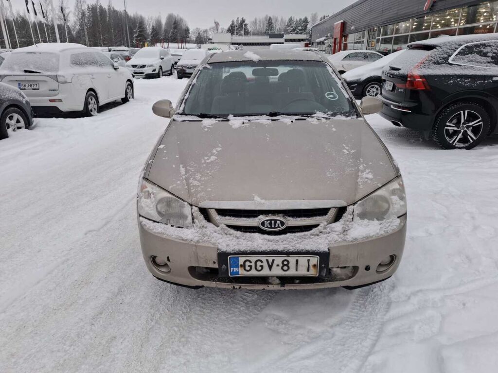 Kia Cerato 2006 Ruskea (beige)