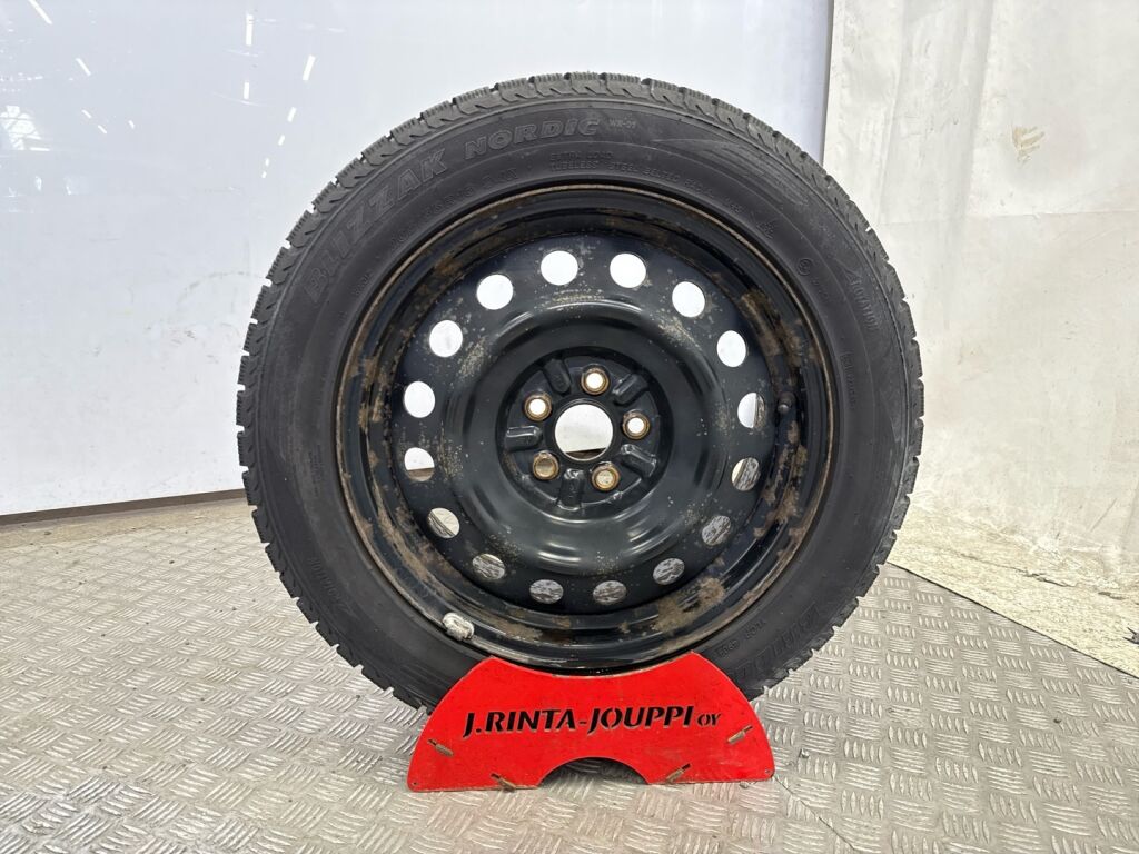 Toyota Avensis 2006 Hopea