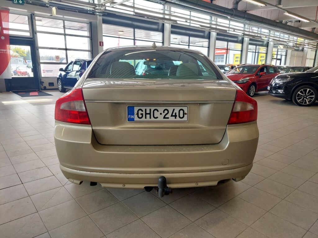 Volvo S80 2007 Keltainen