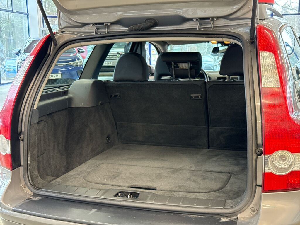 Volvo V50 2006 Harmaa