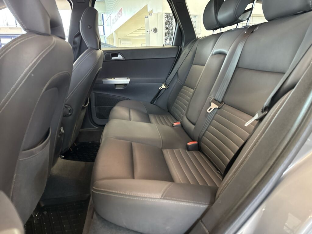 Volvo V50 2006 Harmaa