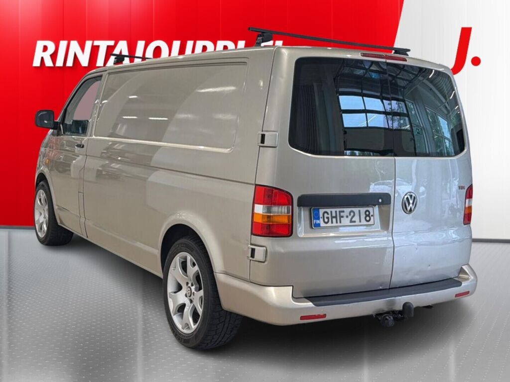 Volkswagen Transporter 2006 Ruskea (beige)