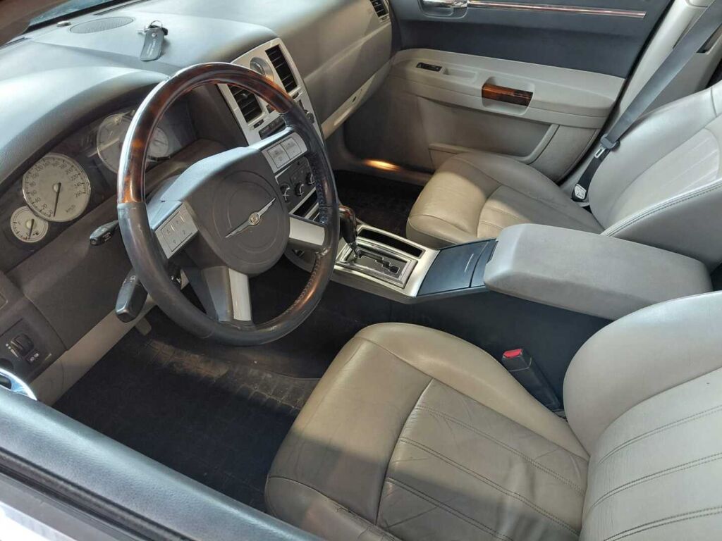 Chrysler 300C 2006 Musta