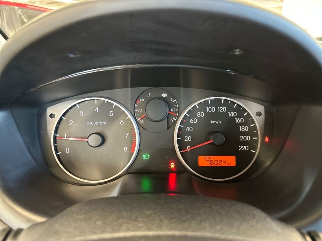 Hyundai i20 2011 Vihreä
