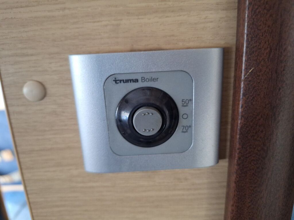 Autoroller Trigano 2007 Valkoinen