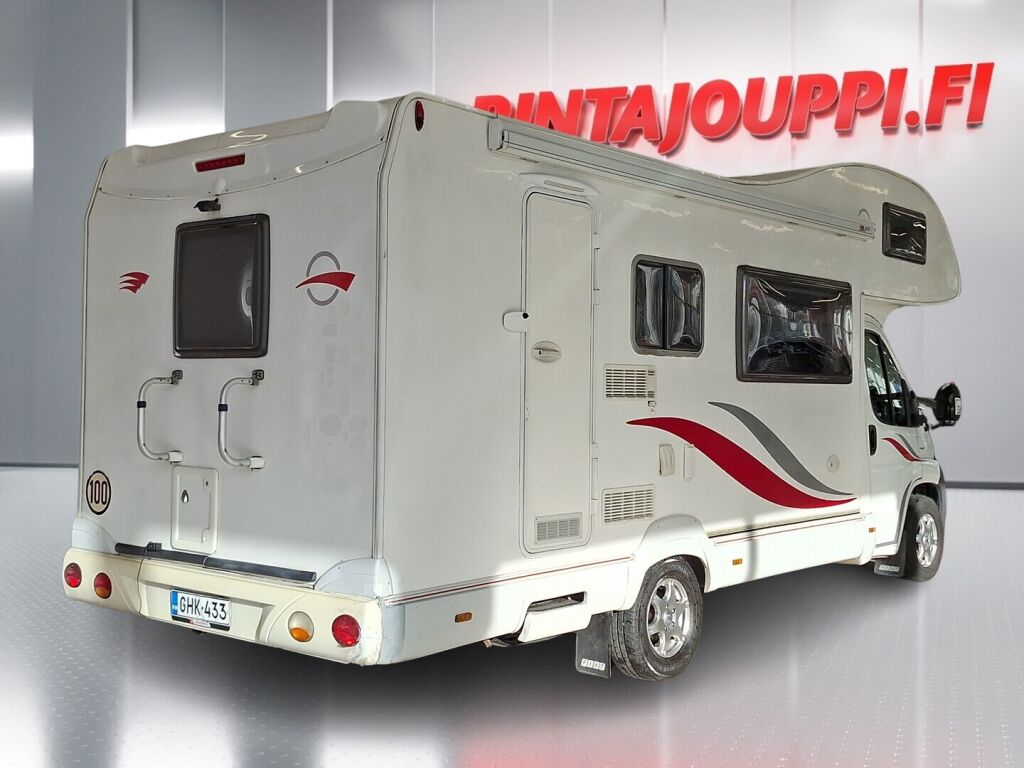 Autoroller Trigano 2007 Valkoinen