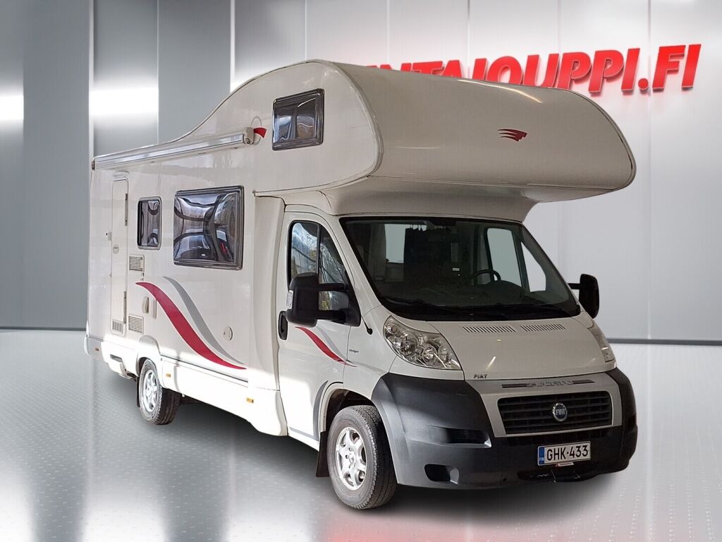 Autoroller Trigano 2007 Valkoinen