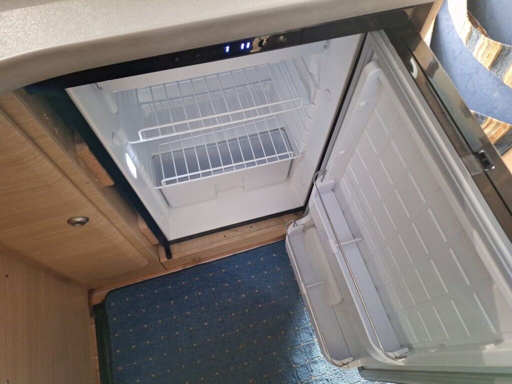 Autoroller Trigano 2007 Valkoinen