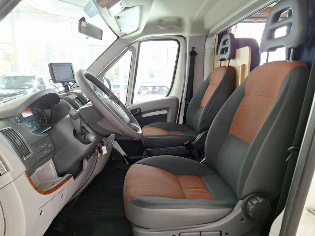 Autoroller Trigano 2007 Valkoinen