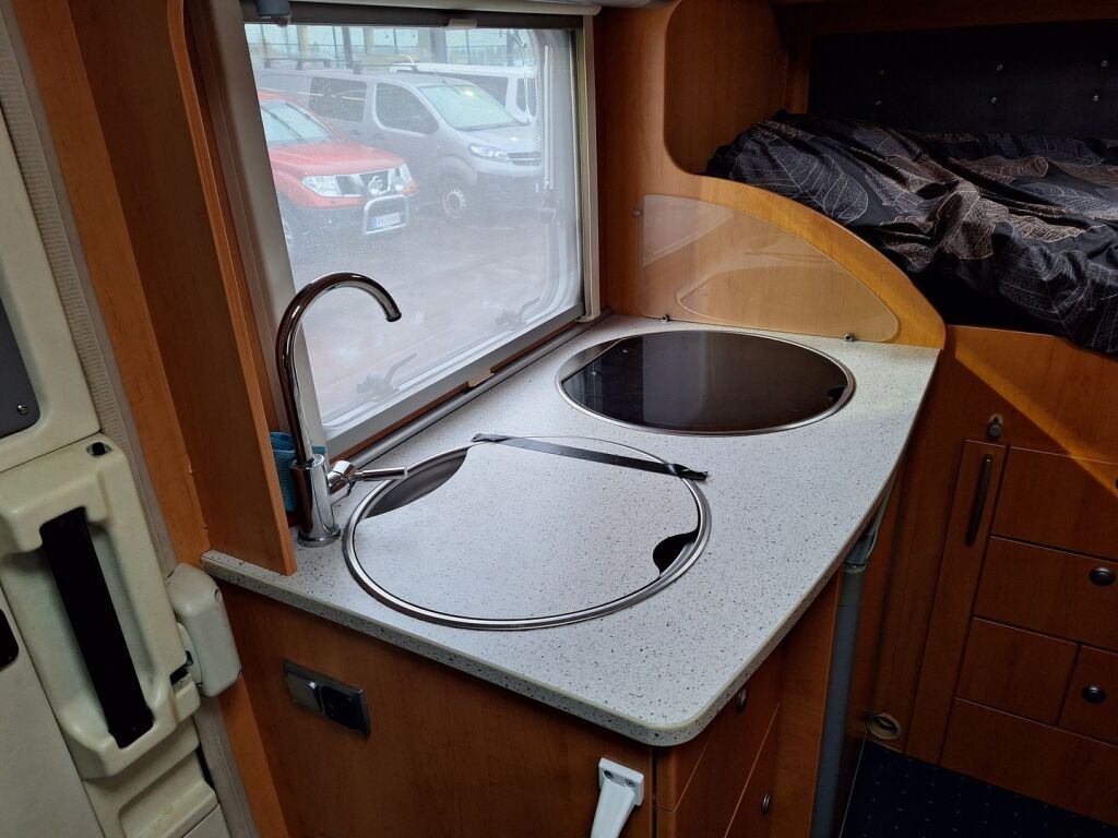 Hymer Van 522 2007 Harmaa